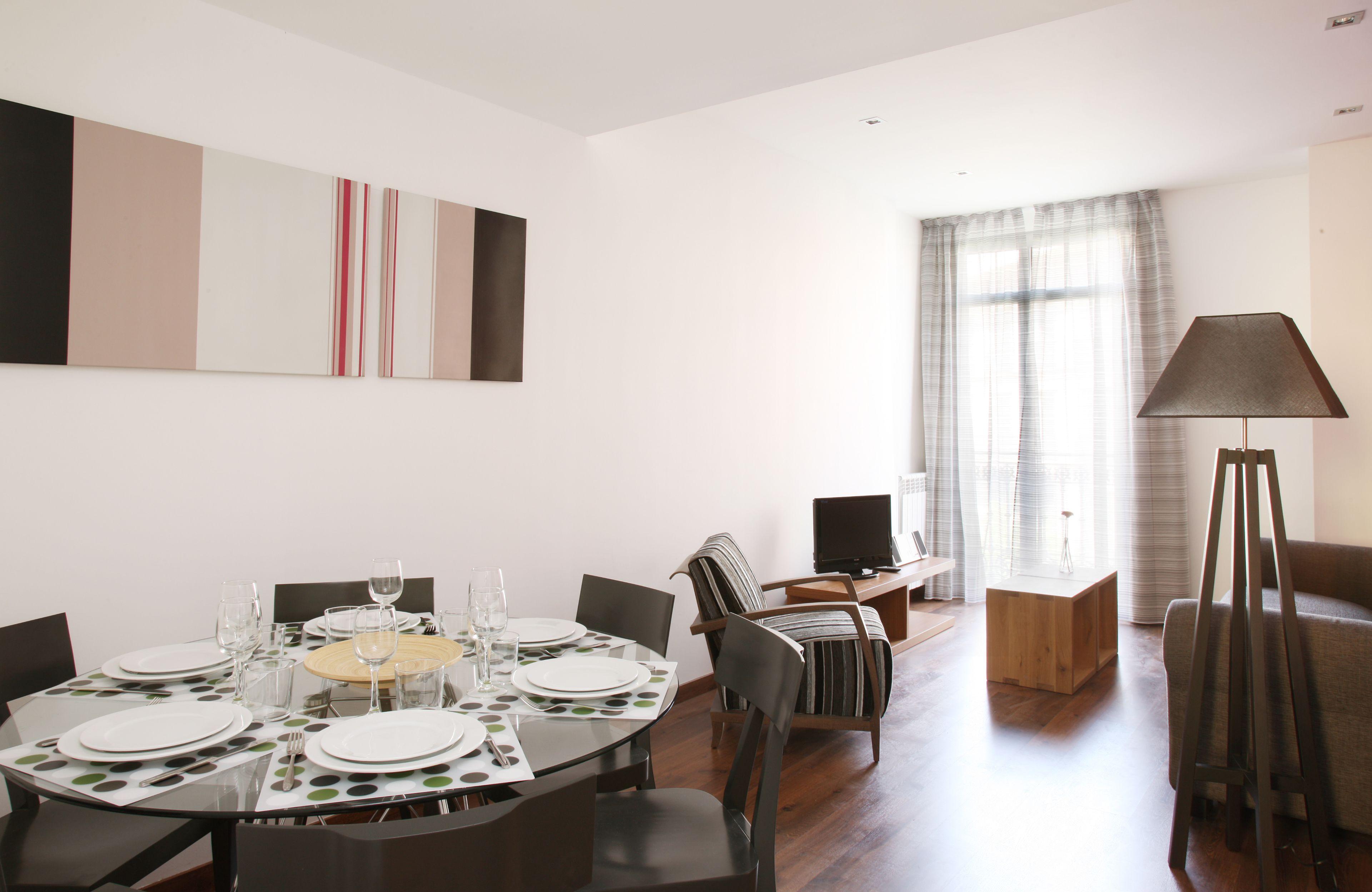 Mh Apartments Suites — Photos 3
